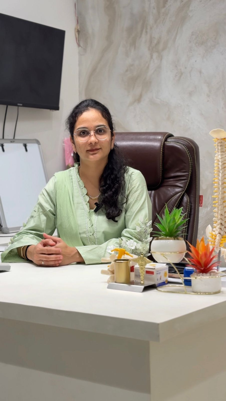 Dr. Chahat Kothari